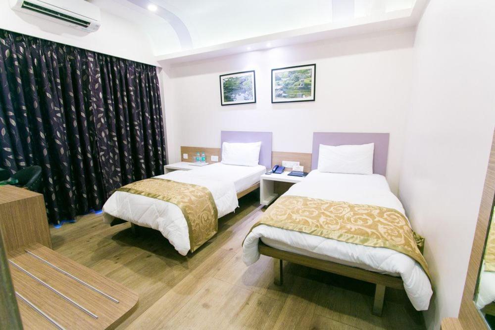 Seasons Hotel Mira-Bhayandar ภายนอก รูปภาพ